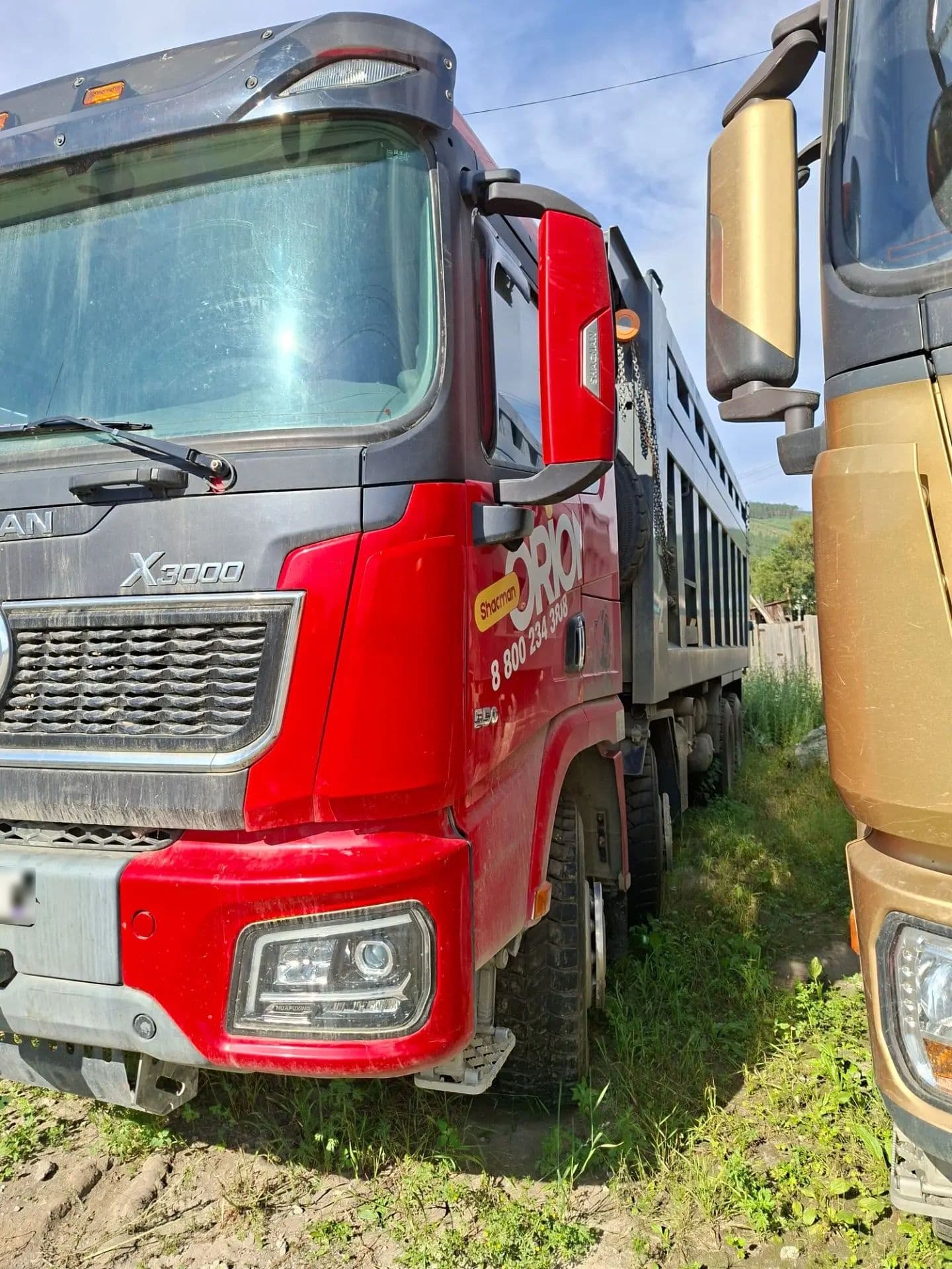 Shacman (Shaanxi) SX* 8x4 Самосвал - 1