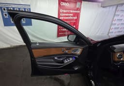 Mercedes-Benz S седан - 7