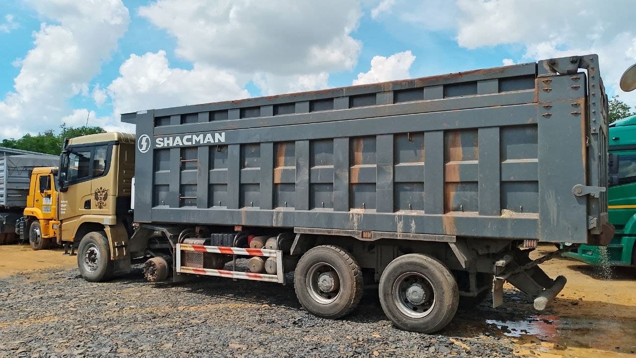 Shacman (Shaanxi) SX* 8x4 Самосвал - 4