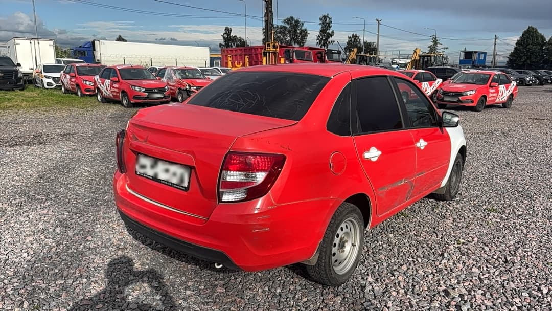 Lada Granta седан - 3