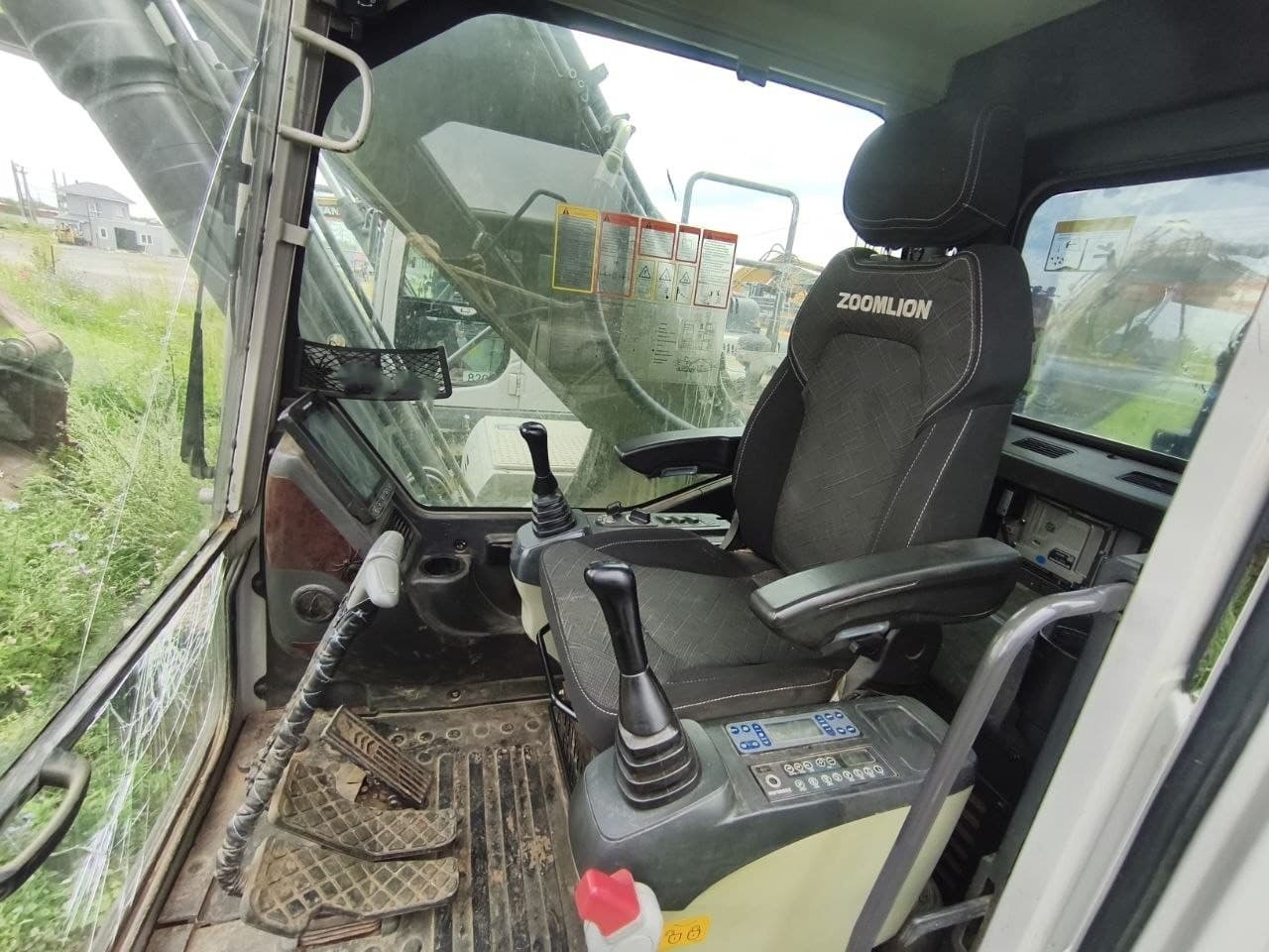 Zoomlion ZE215 Экскаватор - 7