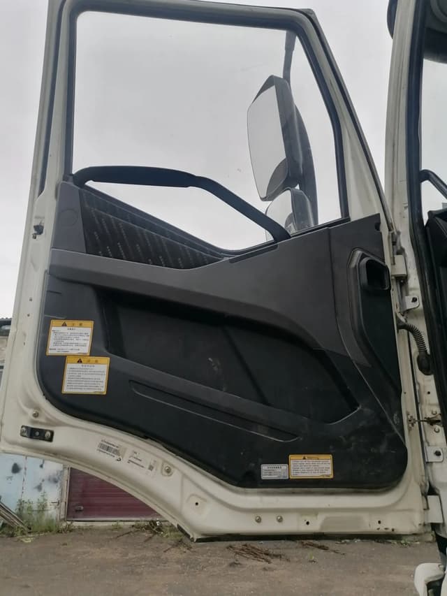 Автомастер 5589* на шасси FAW CA 3250 6x4 Самосвал - 8
