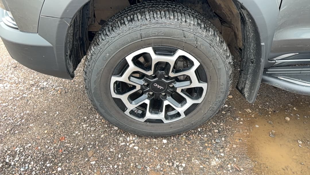 Jac T9 - 9