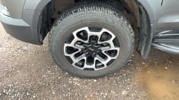 Jac T9 - 9