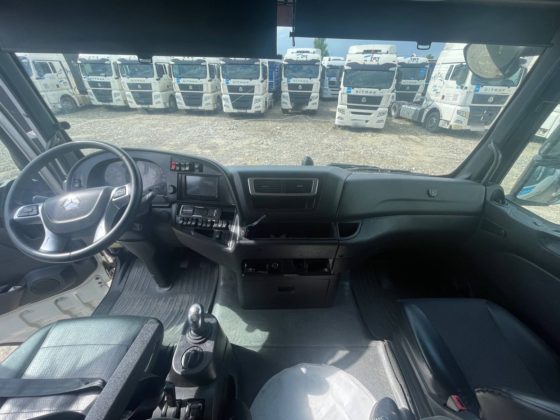Sitrak C7H 4x2 Седельный тягач - 5