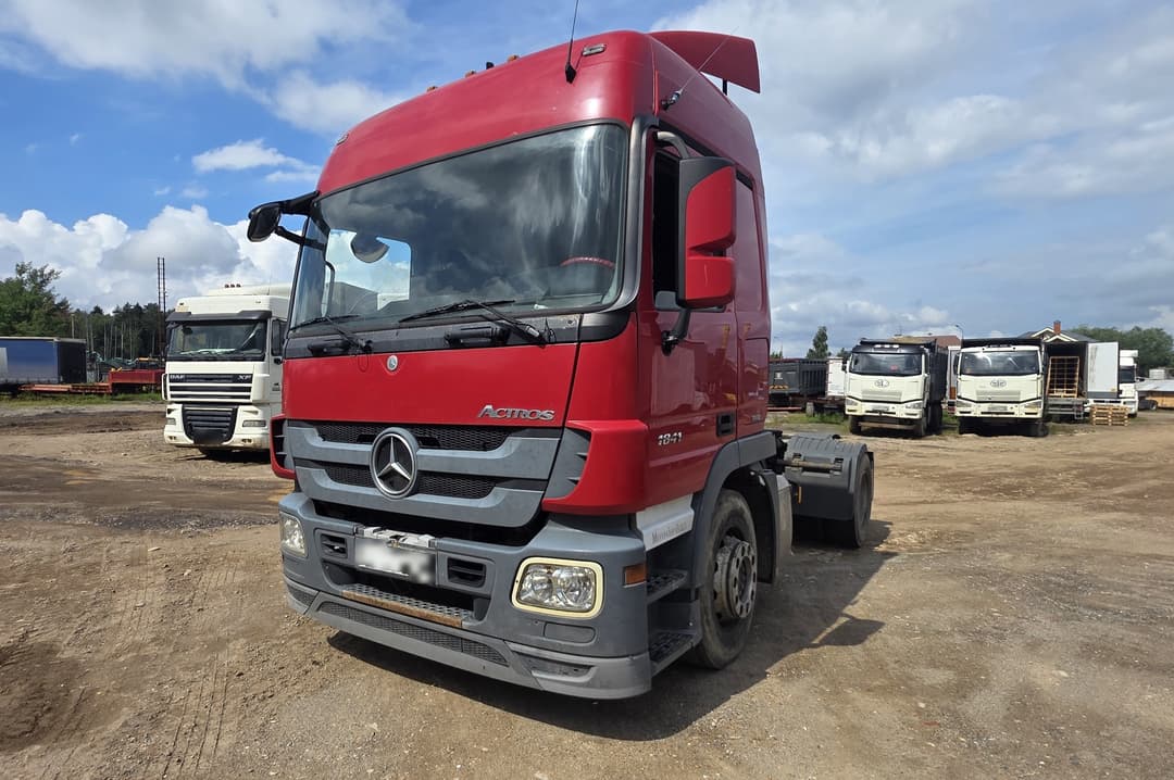 Mercedes-Benz Actros 4x2 Седельный тягач - 1