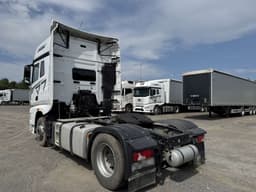 FAW J7 4x2 Седельный тягач - 4
