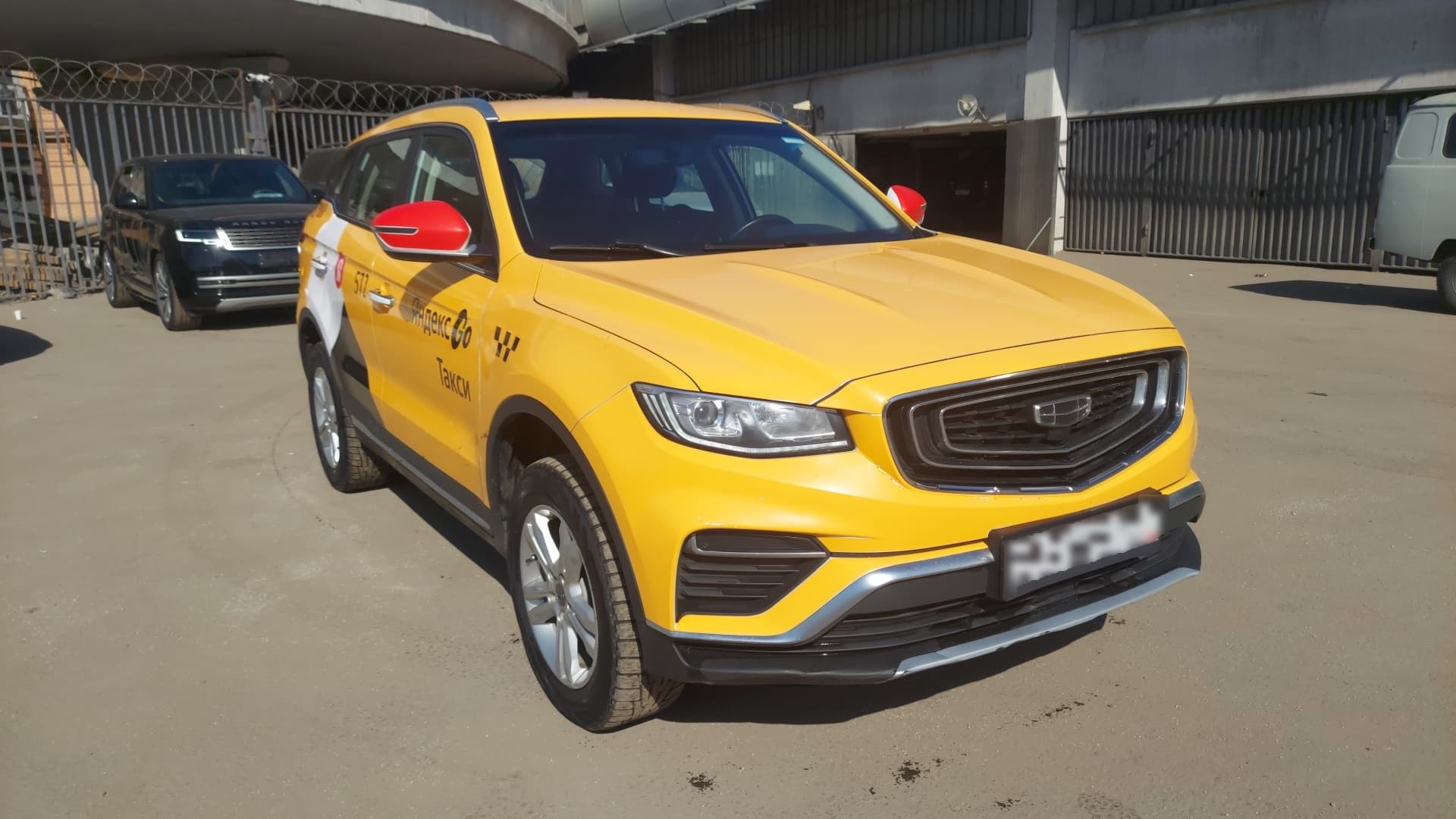 Geely Atlas Pro - 2