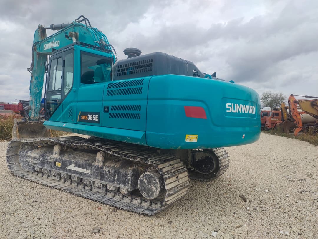 Sunward SWE365 Экскаватор - 4