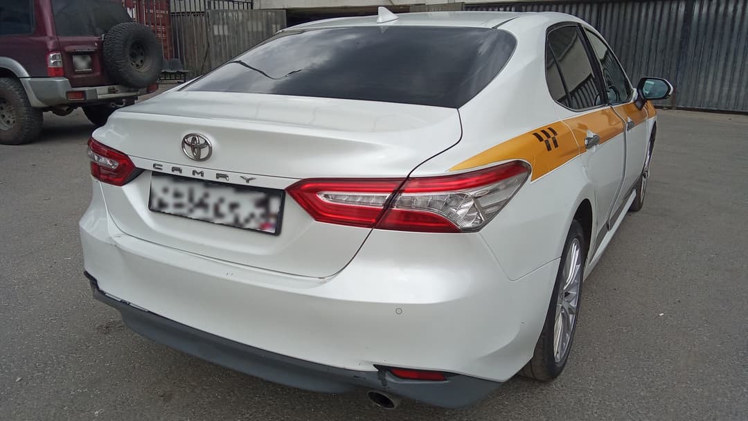 Toyota CAMRY - 3