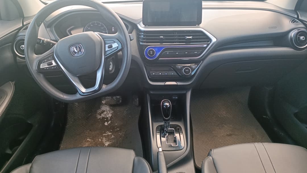 Changan Alsvin - 5