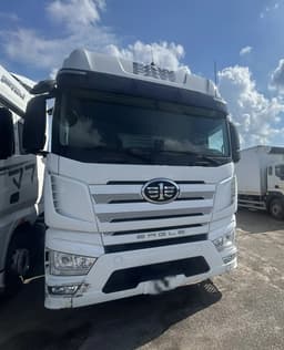 FAW J7 4x2 Седельный тягач - 2
