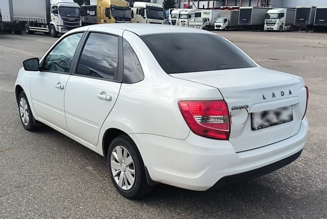 Lada Granta лифтбек - 4