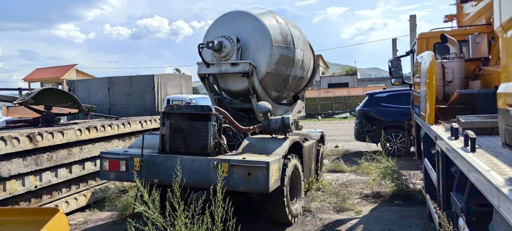Yugong SDM3000 Бетоносмеситель с самозагрузкой - 3