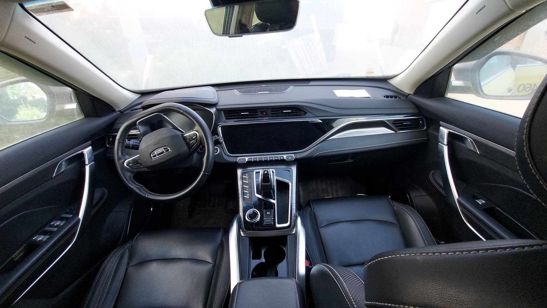 Geely Atlas Pro - 5