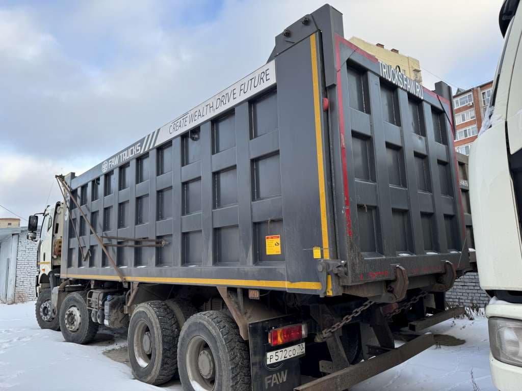 FAW J6 8x4 Самосвал - 4