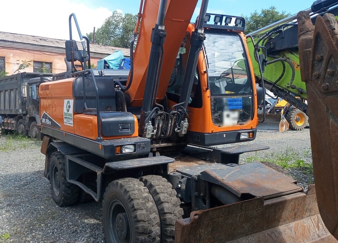 Develon DX210 Экскаватор колесный - 2