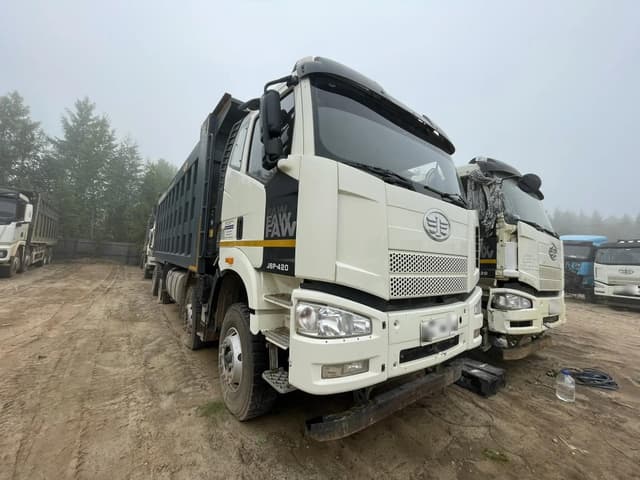FAW J6 8x4 Самосвал - 1