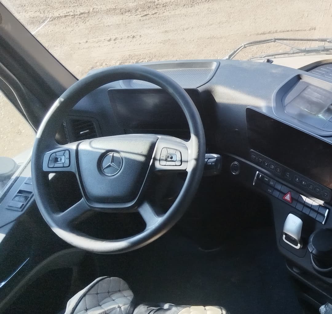 Mercedes-Benz Actros 4x2 Седельный тягач - 4