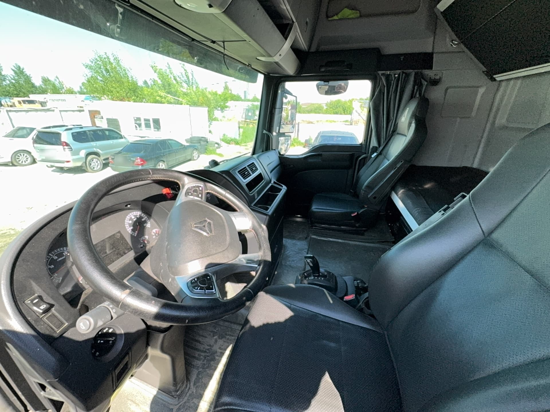 Sitrak C7H 4x2 Седельный тягач - 6