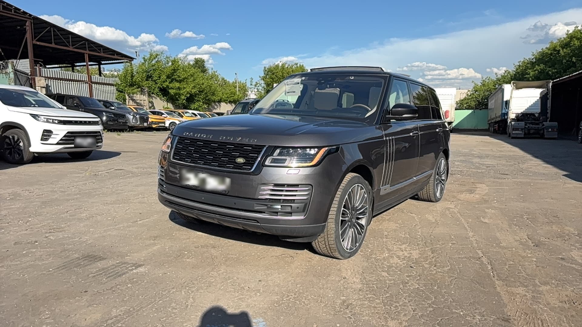 Land Rover Range Rover - 1