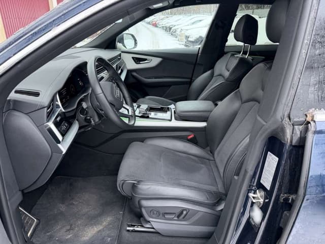 Audi Q8 - 6