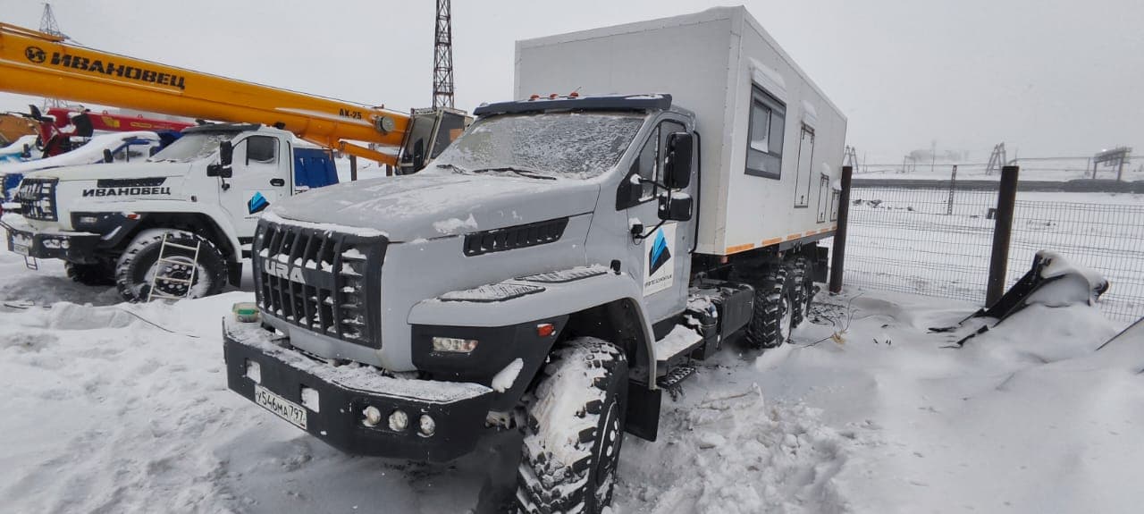 Конструкторское Бюро Миасский Завод Специализированных Автомобилей 7886* на шасси Ural NEXT 4320 6x6 Передвижная мастерская - 1