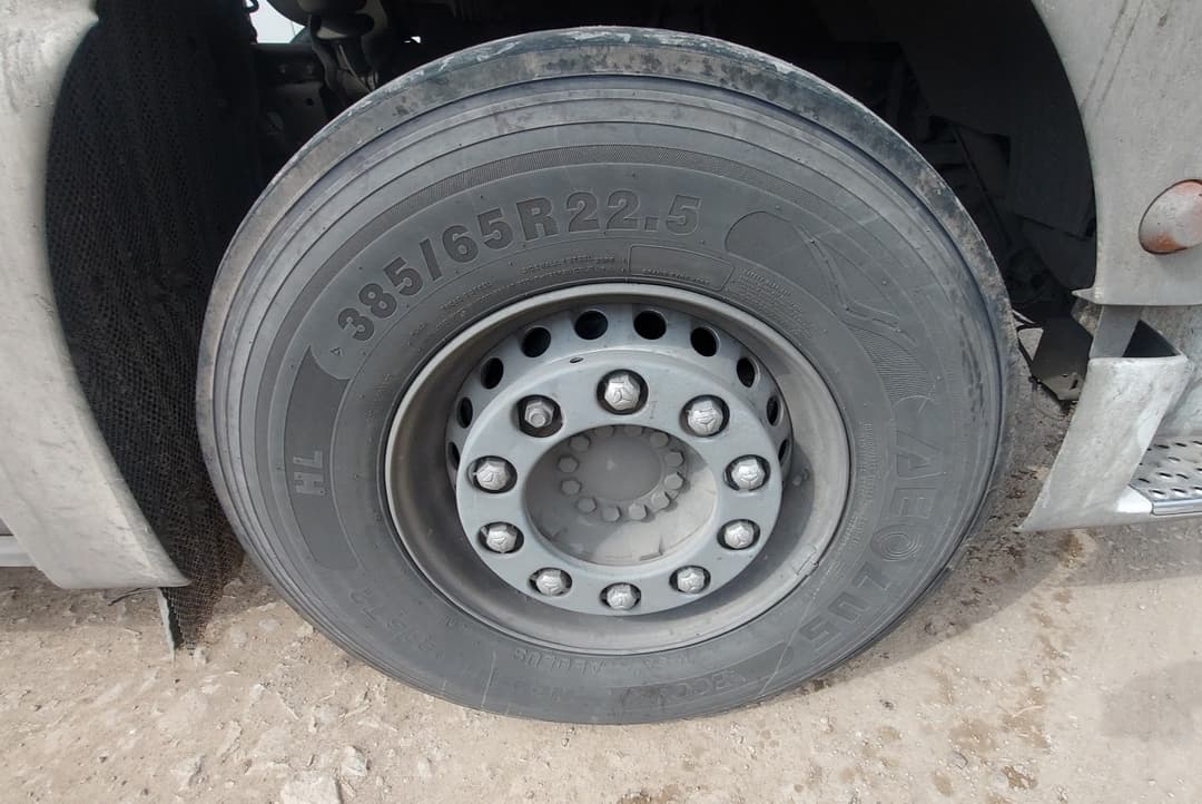 Sitrak C7H 4x2 Седельный тягач - 10