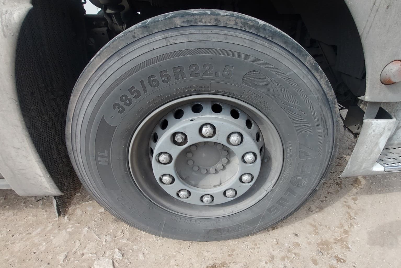 Sitrak C7H 4x2 Седельный тягач - 10