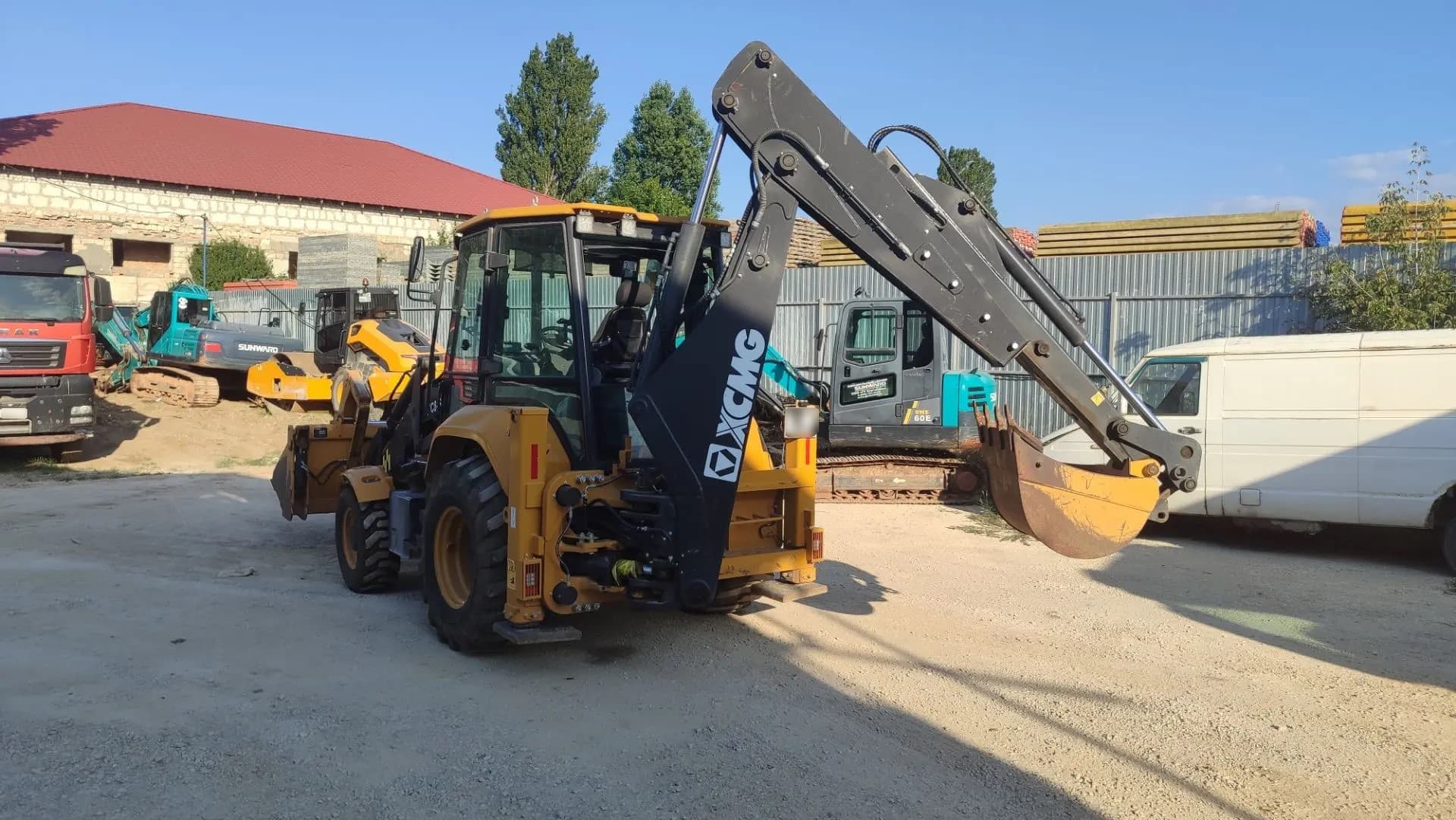 Xcmg XC8* Экскаватор-погрузчик - 4