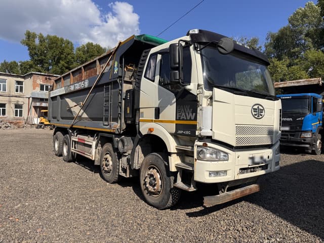 FAW CA 3310 8x4 Самосвал - 2