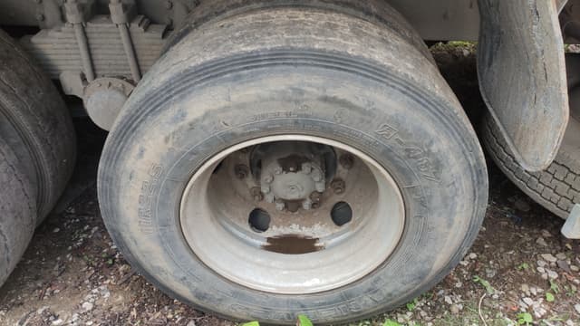 Камаз 65115 6x4 Бортовой с КМУ - 10