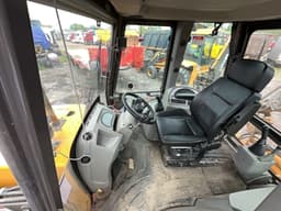 Shanmon 388 Экскаватор-погрузчик - 5