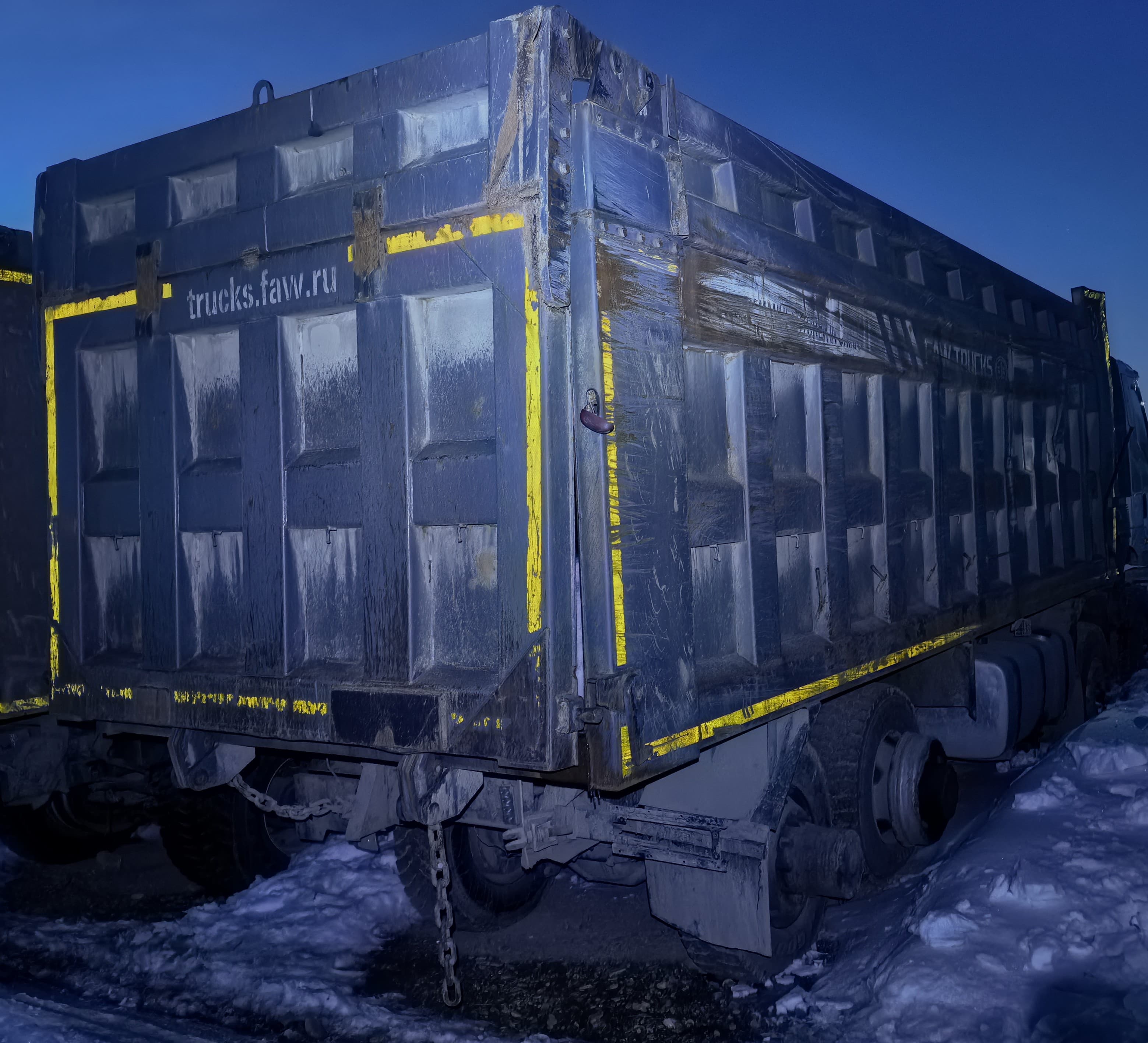 FAW J6 8x4 Самосвал - 3