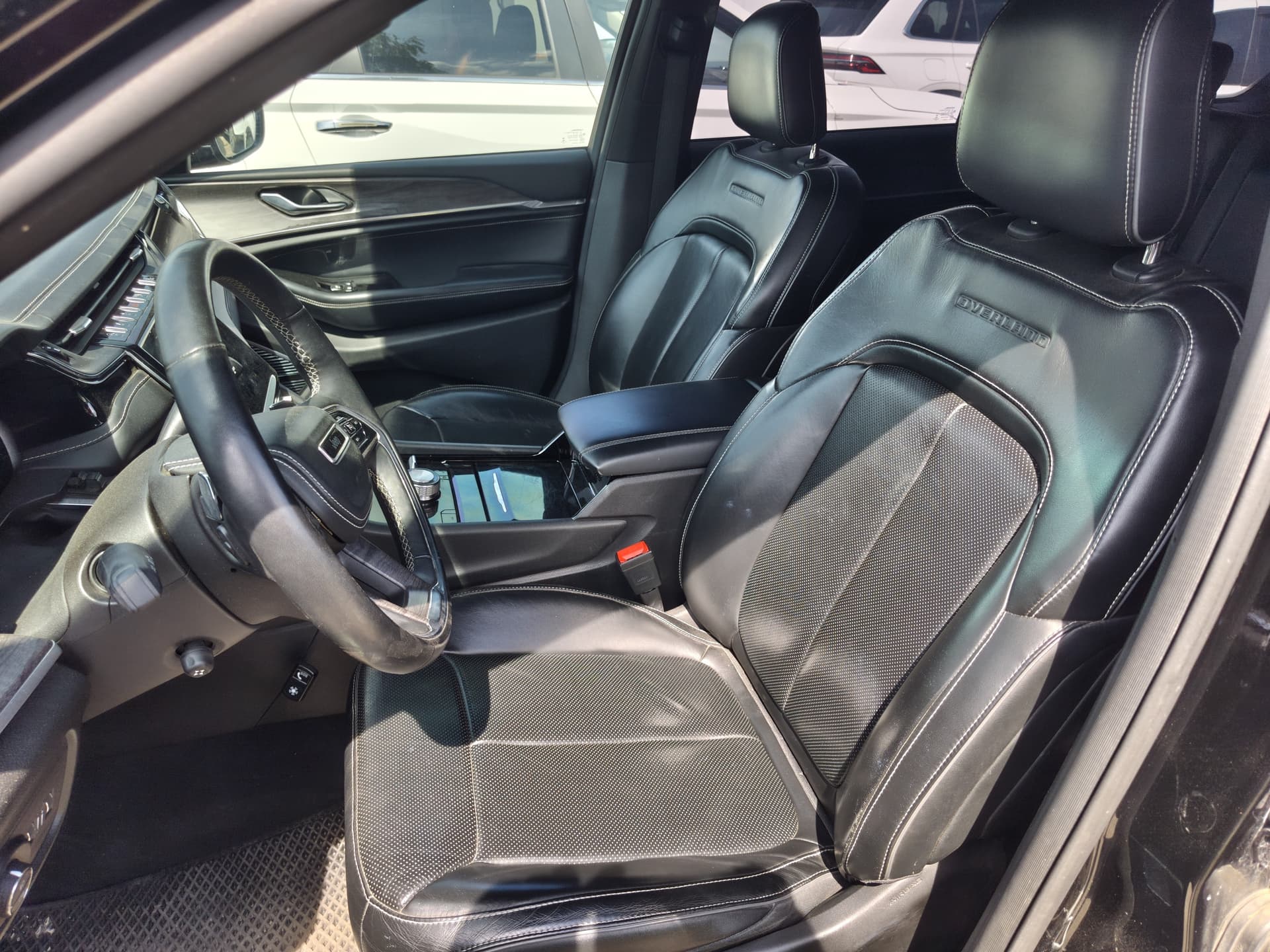 Jeep Grand Cherokee - 6