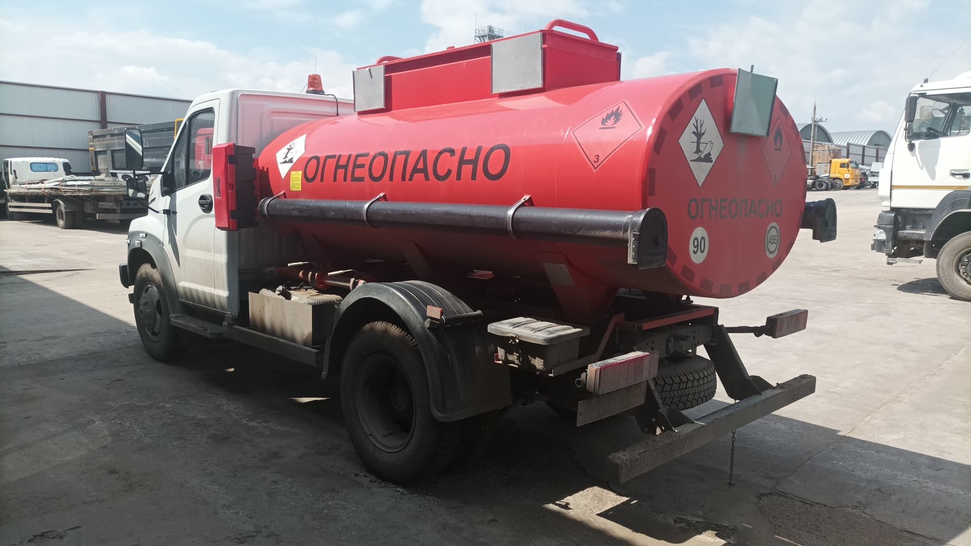 Спектр-Авто 2790* на шасси GAZ GAZON NEXT 4x2 Автотопливозаправщик - 4