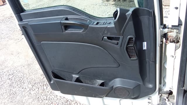 Sitrak C7H 4x2 Седельный тягач - 8