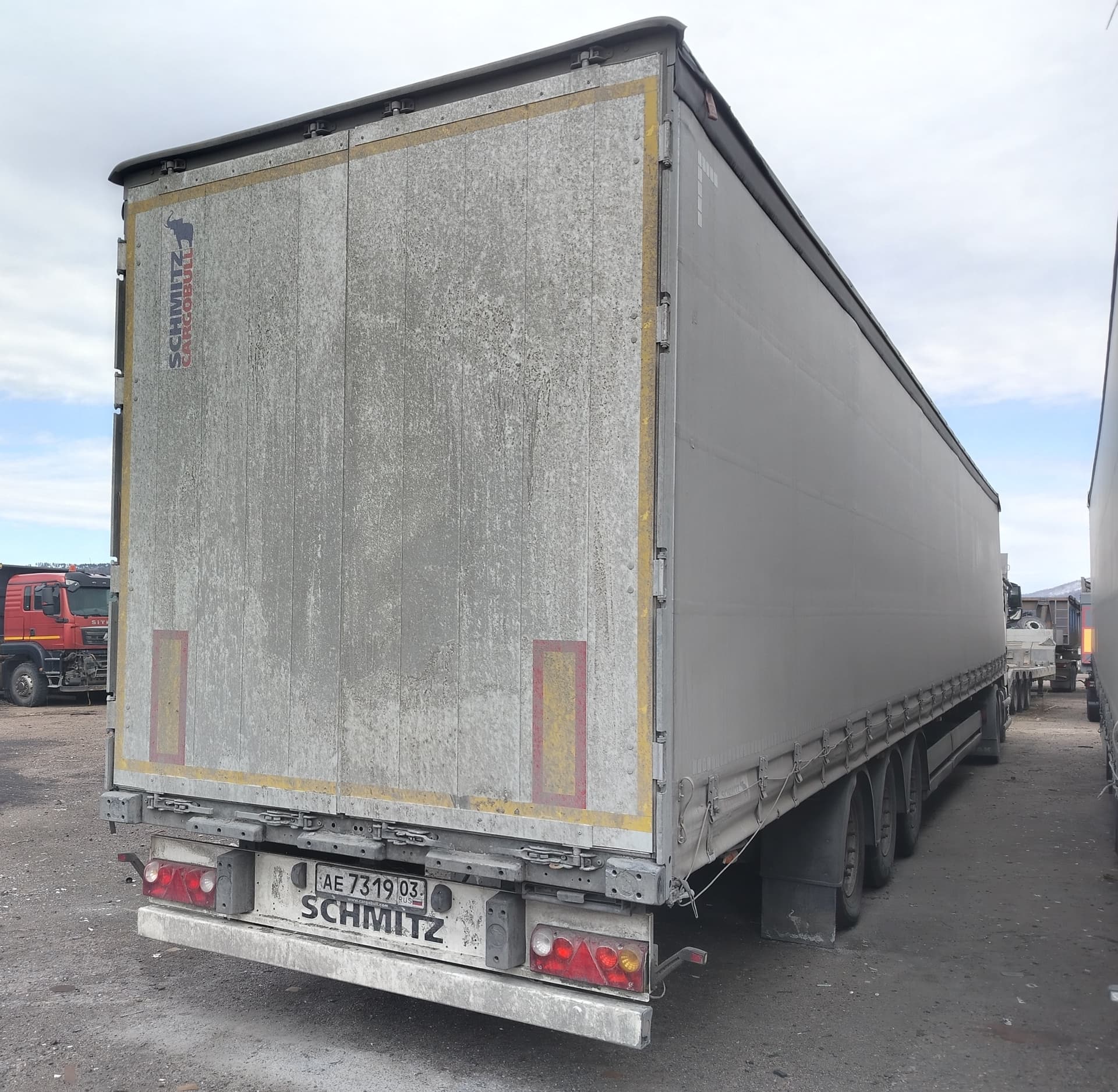 Schmitz Cargobull 9084 Полуприцеп шторный - 3