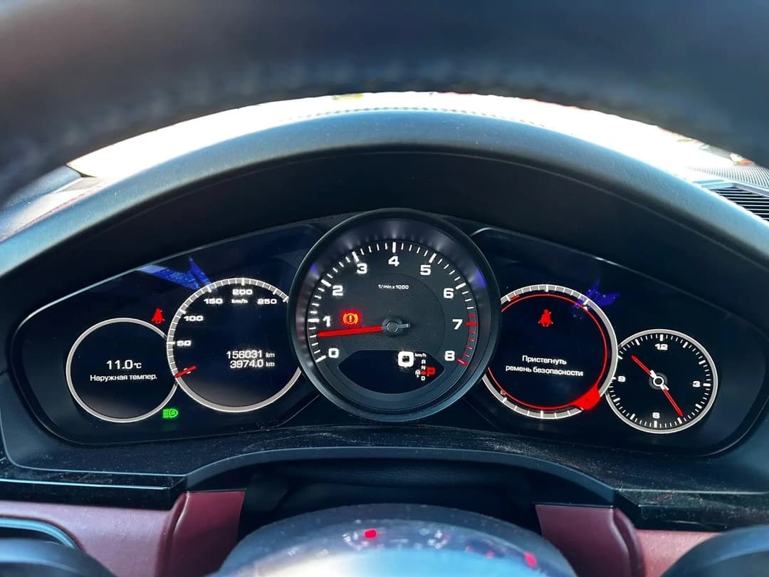 Porsche Cayenne - 7