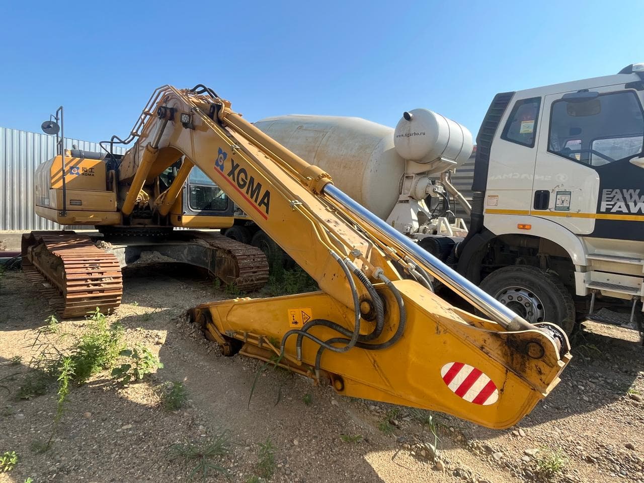Xgma XG825* Экскаватор - 2