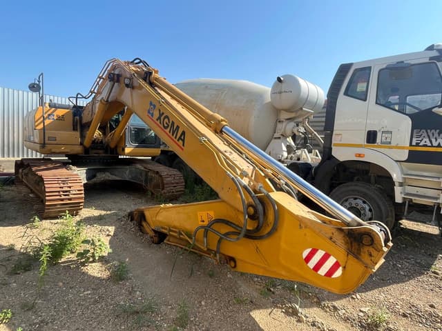 Xgma XG825* Экскаватор - 2