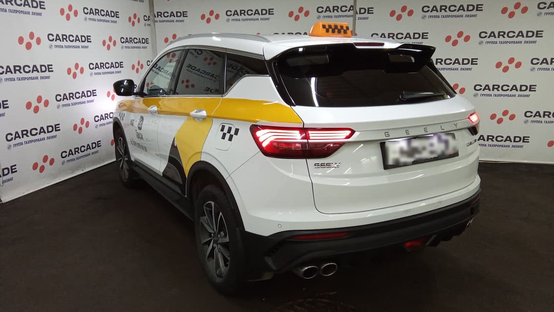 Geely Coolray - 4