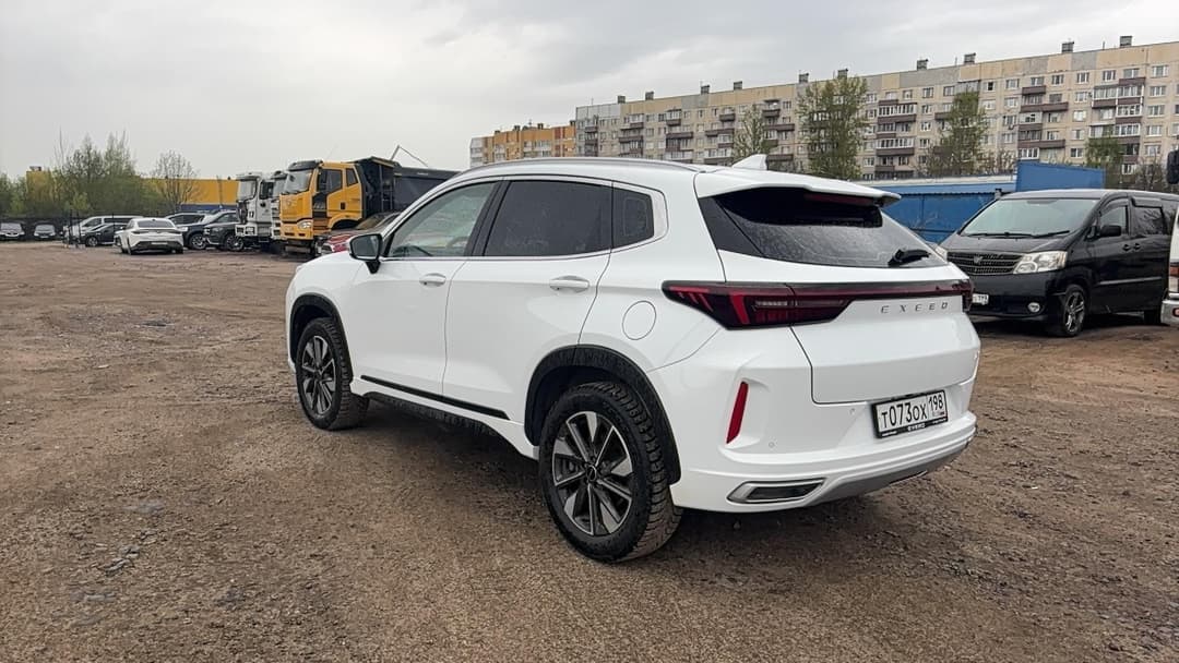 Exeed LX - 4