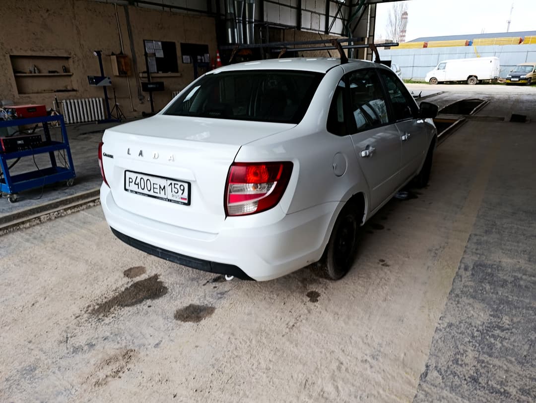 Lada Granta седан - 3