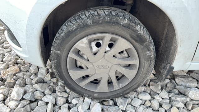 Lada Granta седан - 10
