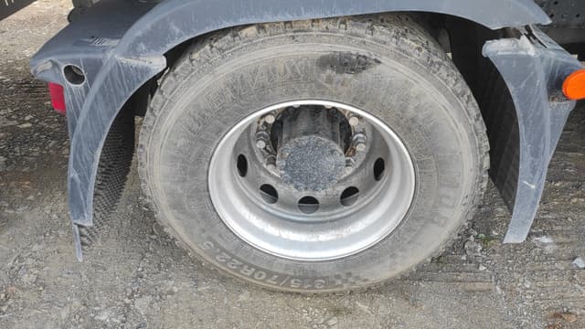 FAW J7 4x2 Седельный тягач - 10