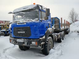 Ural 44202 6x6 Седельный тягач - 1