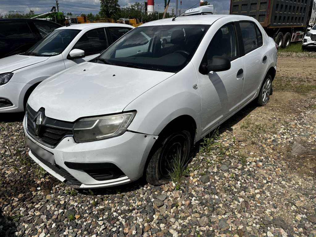 Renault Logan II - 1