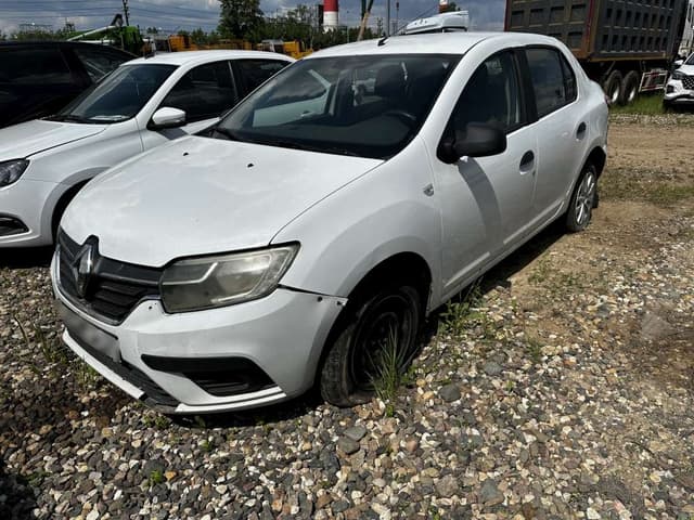 Renault Logan II - 1