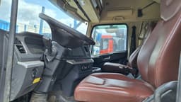 Vasol HV8 6x4 Седельный тягач - 6